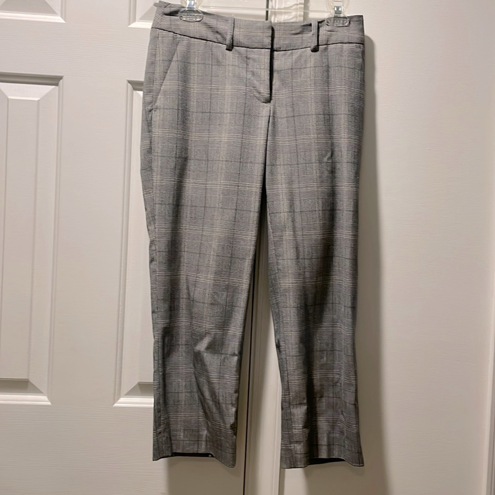 Chic Gray Plaid Slacks from H&M 💞